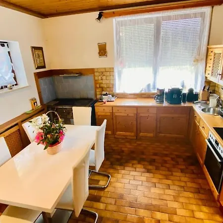 Villa E25